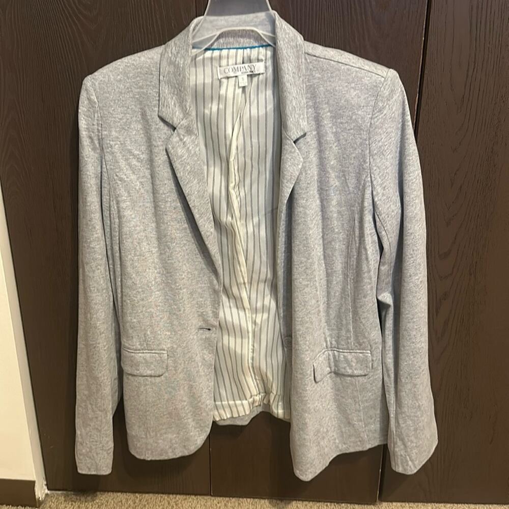 Ellen Tracey gray blazer
